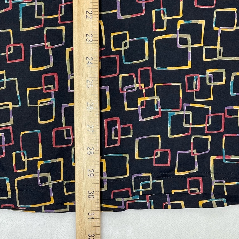 Old Skool Black Polo Shirt with Geometric Design - Picture 6 of 7